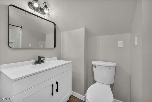 375 Beechwood Drive, Willowick, OH 44095