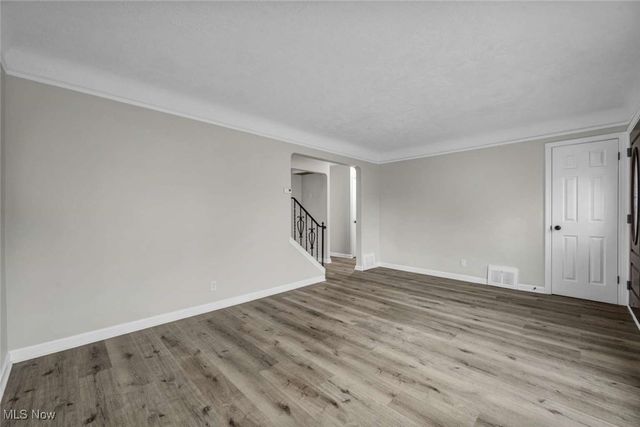 375 Beechwood Drive, Willowick, OH 44095