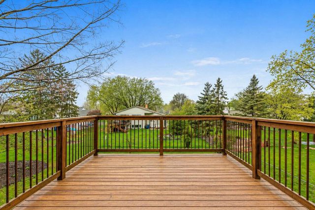 10408 Wyoming Avenue S, Bloomington, MN 55438