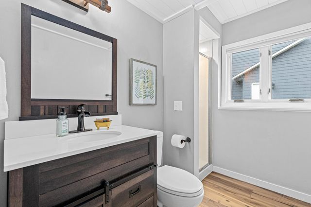 10408 Wyoming Avenue S, Bloomington, MN 55438