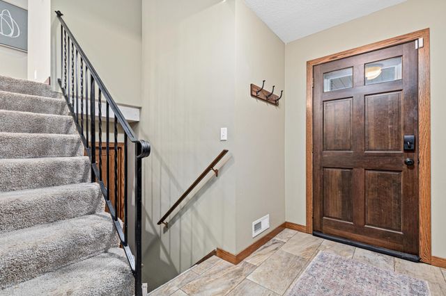 10408 Wyoming Avenue S, Bloomington, MN 55438