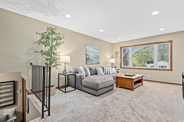 10408 Wyoming Avenue S, Bloomington, MN 55438