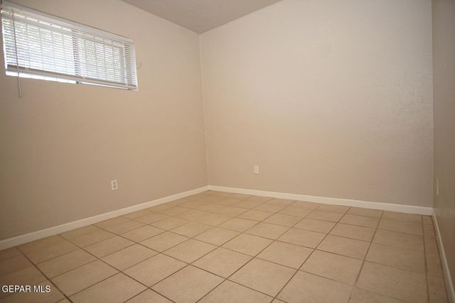 7309 Alameda Avenue B, El Paso, TX 79915