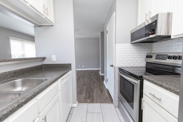 857 Heritage Cir, Madison, TN 37115