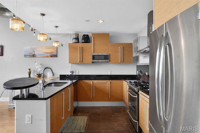 4100 Forest Park Avenue 307, St Louis, MO 63108