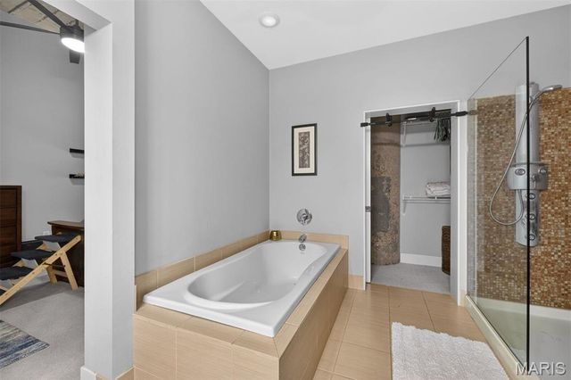 4100 Forest Park Avenue 307, St Louis, MO 63108