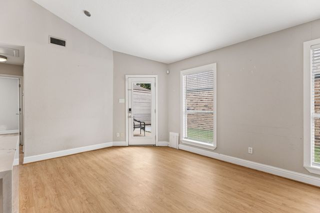 253 Teakwood Lane, Lewisville, TX 75067