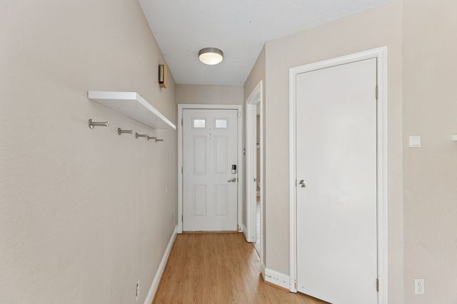 253 Teakwood Lane, Lewisville, TX 75067