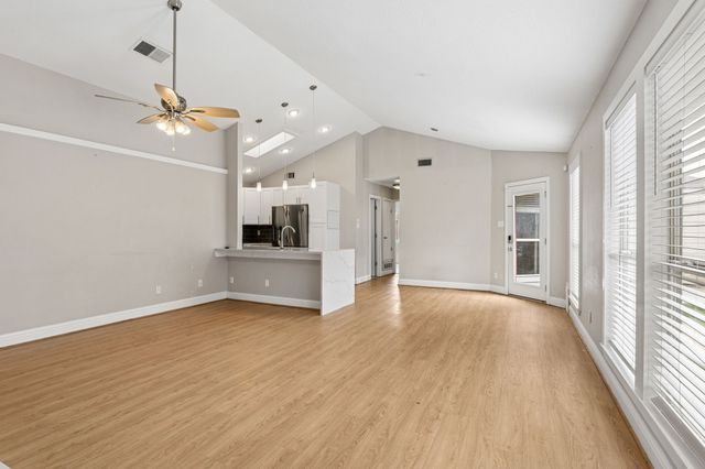 253 Teakwood Lane, Lewisville, TX 75067