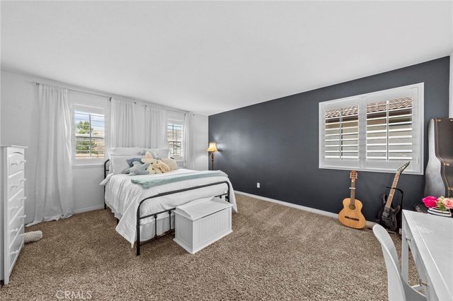 11389 Magnolia Street, Corona, CA 92883