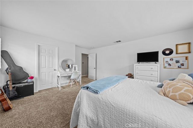 11389 Magnolia Street, Corona, CA 92883