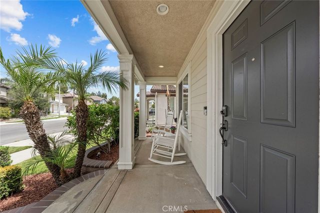 11389 Magnolia Street, Corona, CA 92883