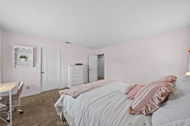 11389 Magnolia Street, Corona, CA 92883