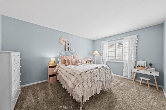 11389 Magnolia Street, Corona, CA 92883