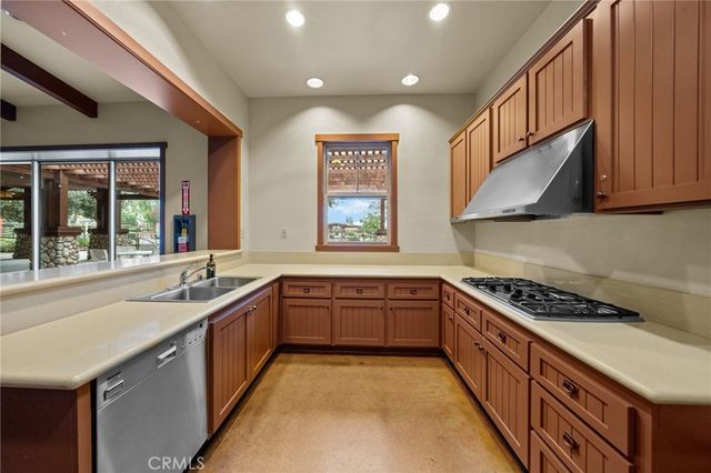 11389 Magnolia Street, Corona, CA 92883