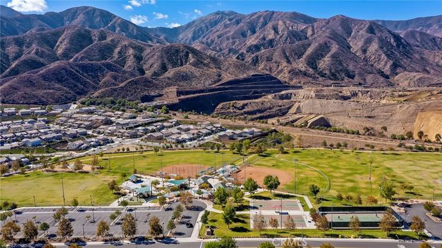 11389 Magnolia Street, Corona, CA 92883