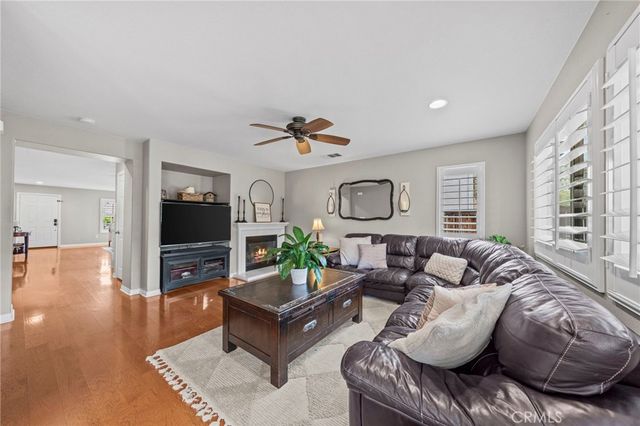 11389 Magnolia Street, Corona, CA 92883