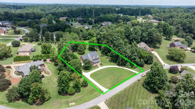 1221 Willow Creek Drive, Newton, NC 28658