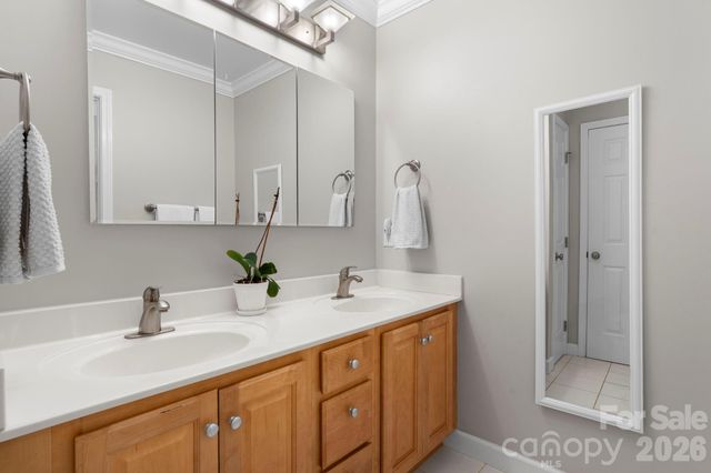 1221 Willow Creek Drive, Newton, NC 28658