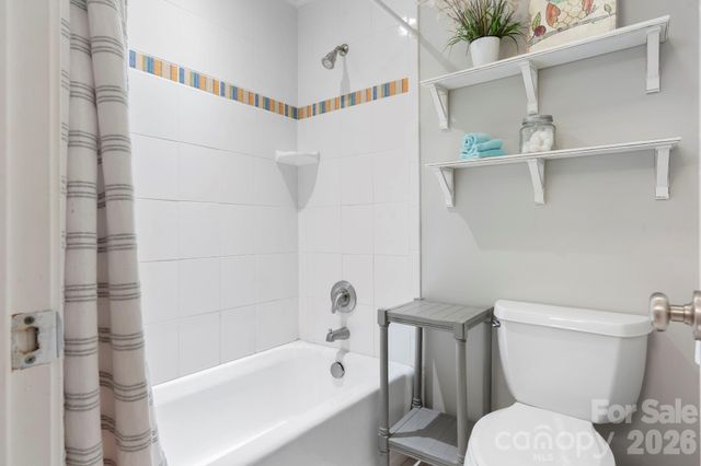 1221 Willow Creek Drive, Newton, NC 28658