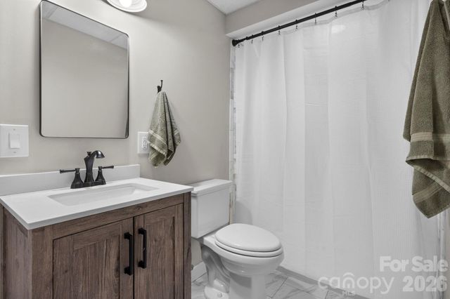 1221 Willow Creek Drive, Newton, NC 28658