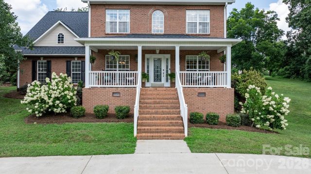 1221 Willow Creek Drive, Newton, NC 28658