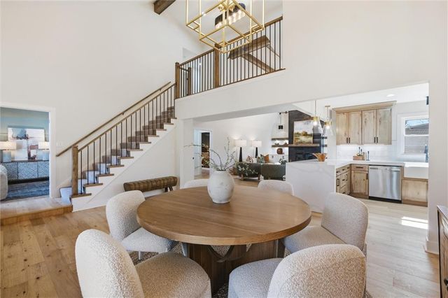 10070 Hemlock Drive, Overland Park, KS 66212