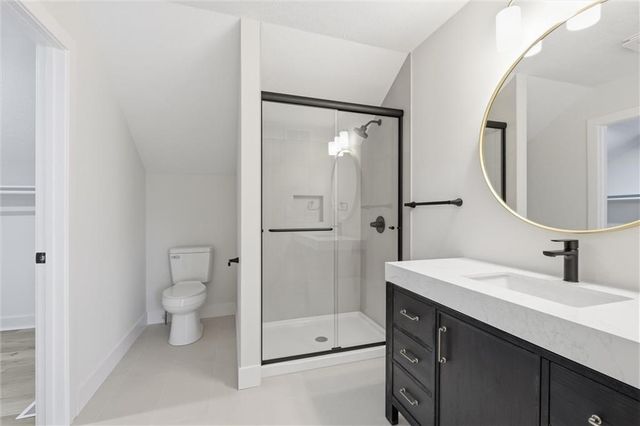 10070 Hemlock Drive, Overland Park, KS 66212