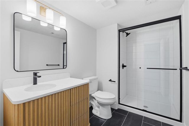 10070 Hemlock Drive, Overland Park, KS 66212