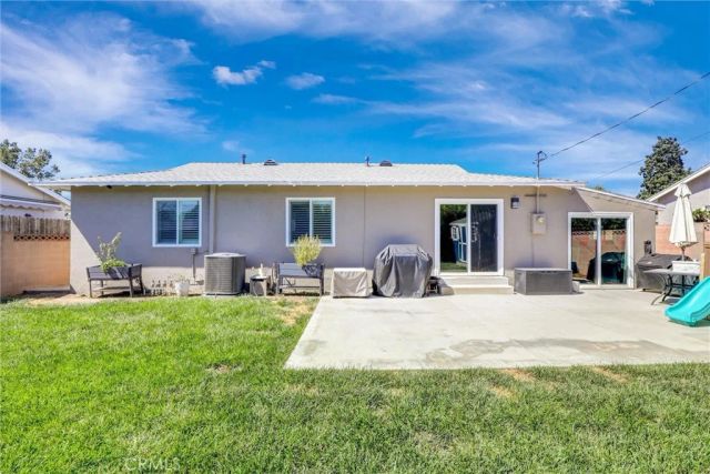 550 Kern, La Habra, CA 90631