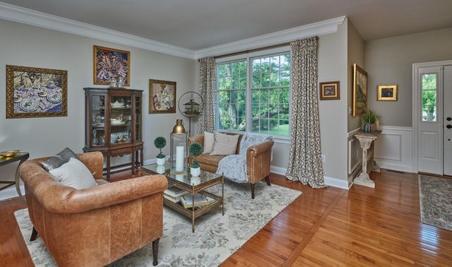 3 WILLIAMSON LN, Lambertville, NJ 08530