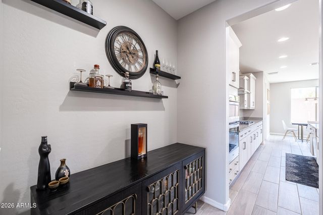 7228 W Quail Track Drive, Peoria, AZ 85383