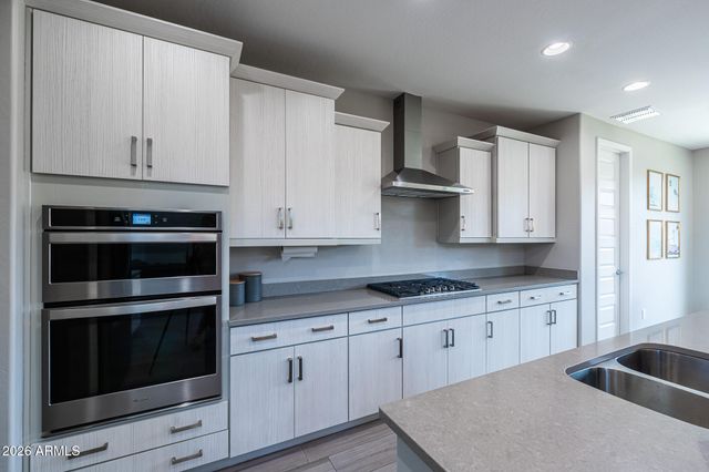 7228 W Quail Track Drive, Peoria, AZ 85383