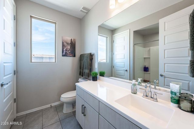 7228 W Quail Track Drive, Peoria, AZ 85383