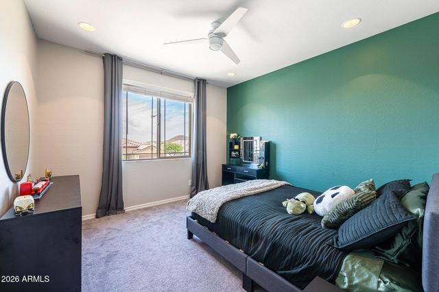 7228 W Quail Track Drive, Peoria, AZ 85383