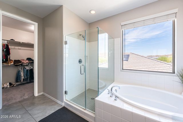 7228 W Quail Track Drive, Peoria, AZ 85383