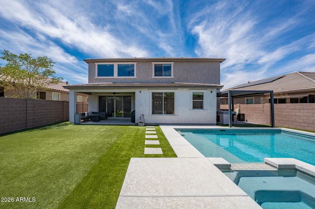 7228 W Quail Track Drive, Peoria, AZ 85383