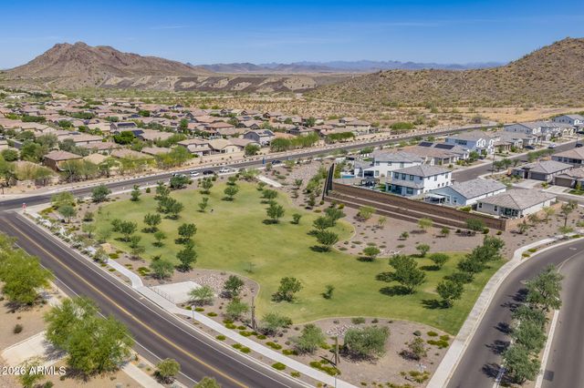 7228 W Quail Track Drive, Peoria, AZ 85383