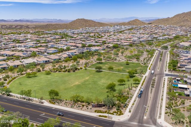 7228 W Quail Track Drive, Peoria, AZ 85383