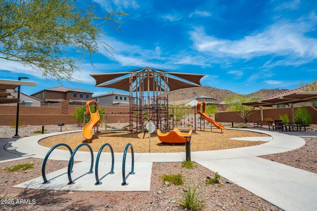 7228 W Quail Track Drive, Peoria, AZ 85383