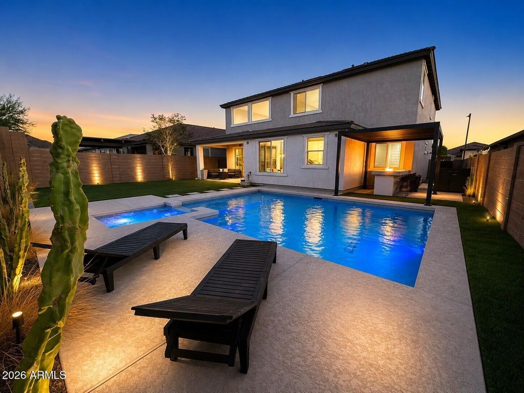 7228 W Quail Track Drive, Peoria, AZ 85383 — photo 2