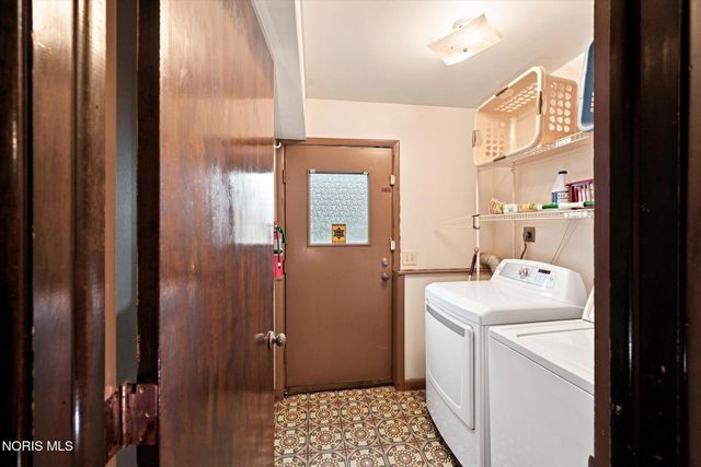 4402 N Terrace View Street, Toledo, OH 43607