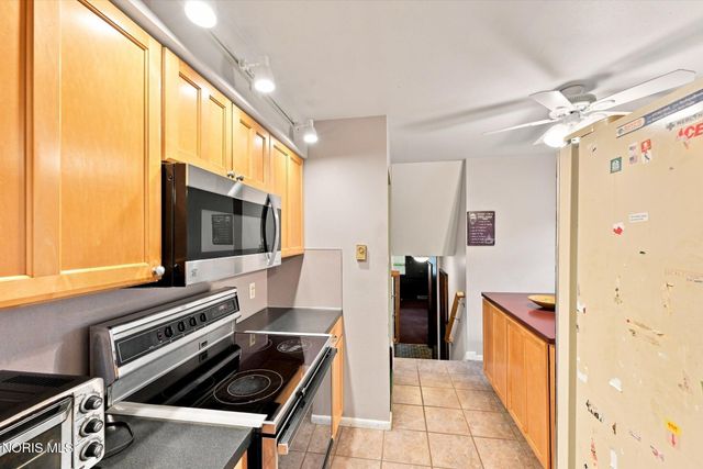 4402 N Terrace View Street, Toledo, OH 43607