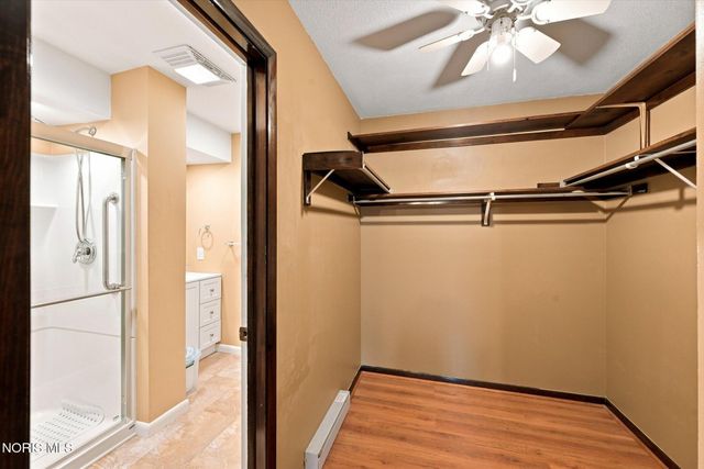 4402 N Terrace View Street, Toledo, OH 43607