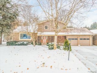 7045 CRANE Road, Pittsfield Charter Township, MI 48197