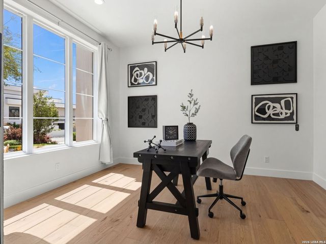 7119 Bluff Strand, San Antonio, TX 78257