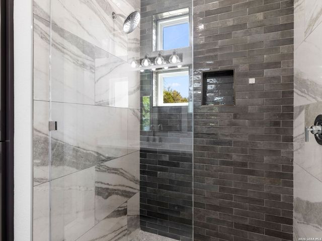 7119 Bluff Strand, San Antonio, TX 78257