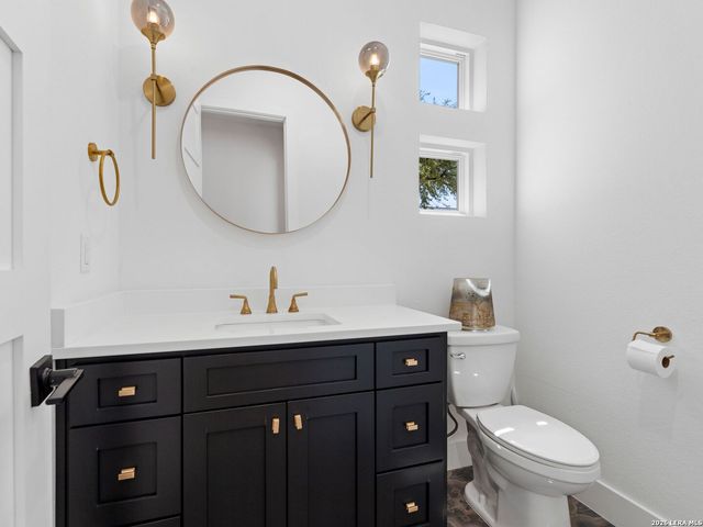 7119 Bluff Strand, San Antonio, TX 78257