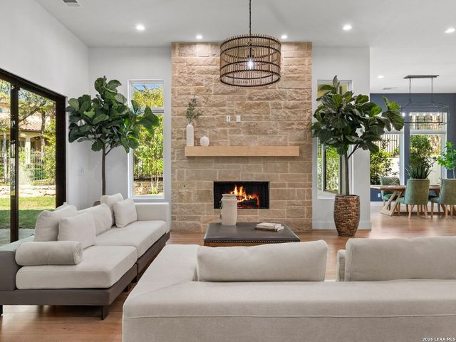 7119 Bluff Strand, San Antonio, TX 78257