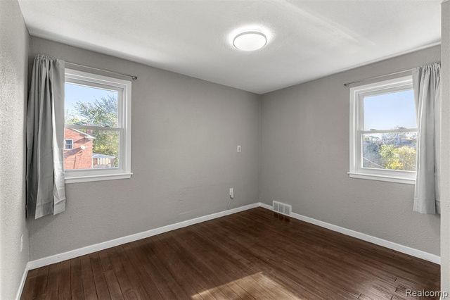 10842 Nottingham Road, Detroit, MI 48224